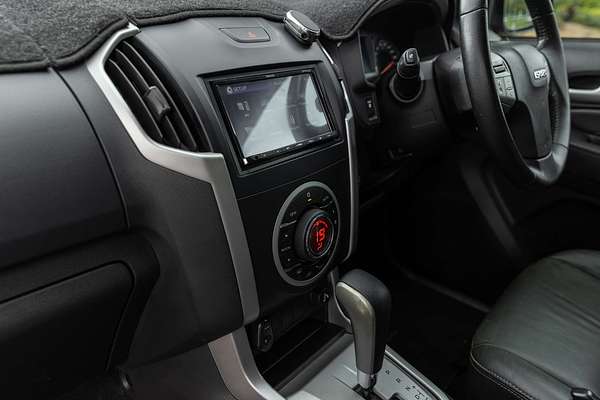 2015 Isuzu MU-X LS-T