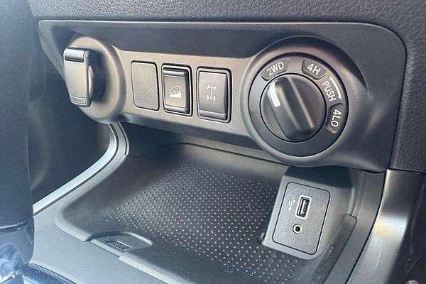 2024 Nissan Navara SL D23 4X4