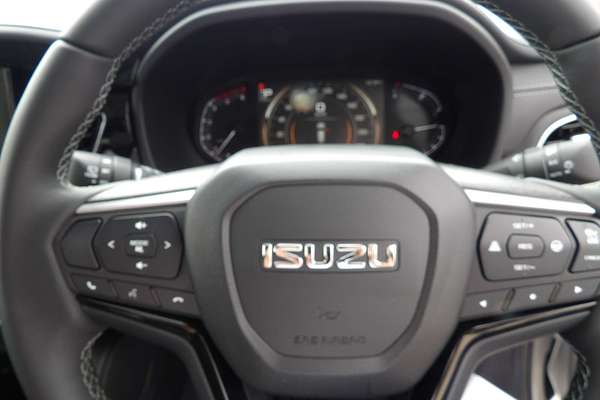 2025 Isuzu MU-X LS-U