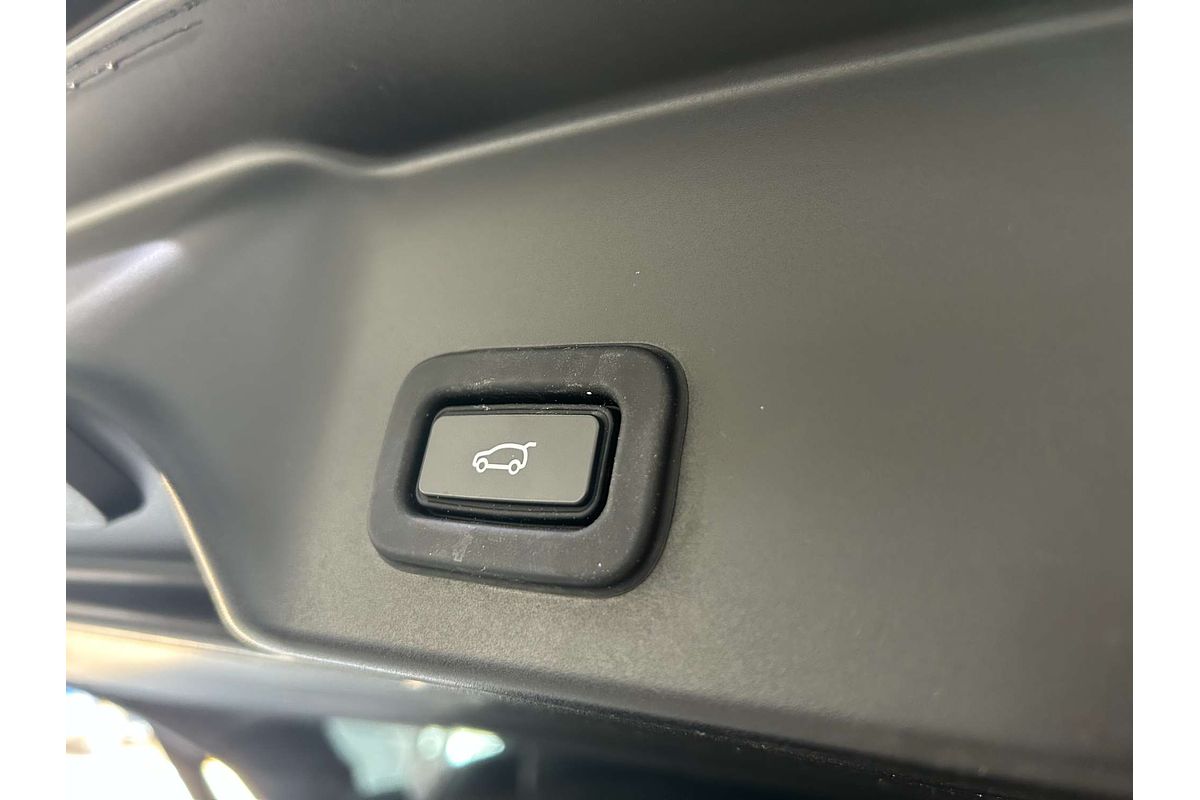 2021 Land Rover Range Rover Evoque P250 R-Dynamic SE L551