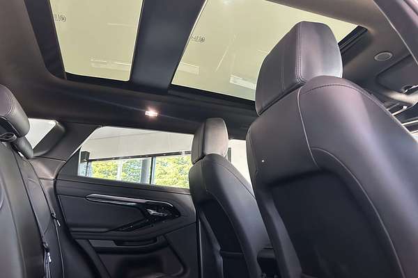 2021 Land Rover Range Rover Evoque P250 R-Dynamic SE L551