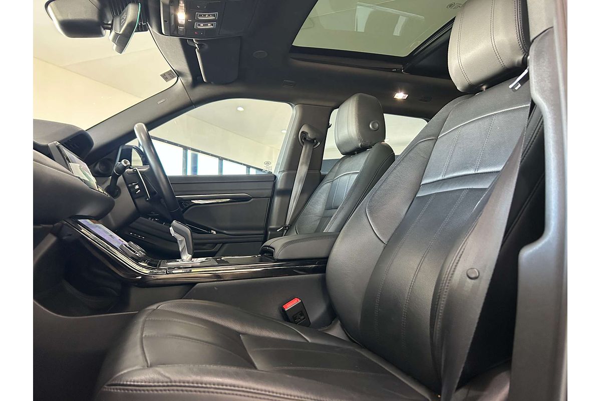2021 Land Rover Range Rover Evoque P250 R-Dynamic SE L551