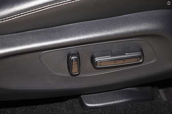 2024 Honda ZR-V e:HEV LX RZ