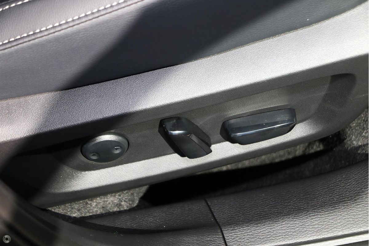 2025 Mitsubishi Outlander Exceed ZM