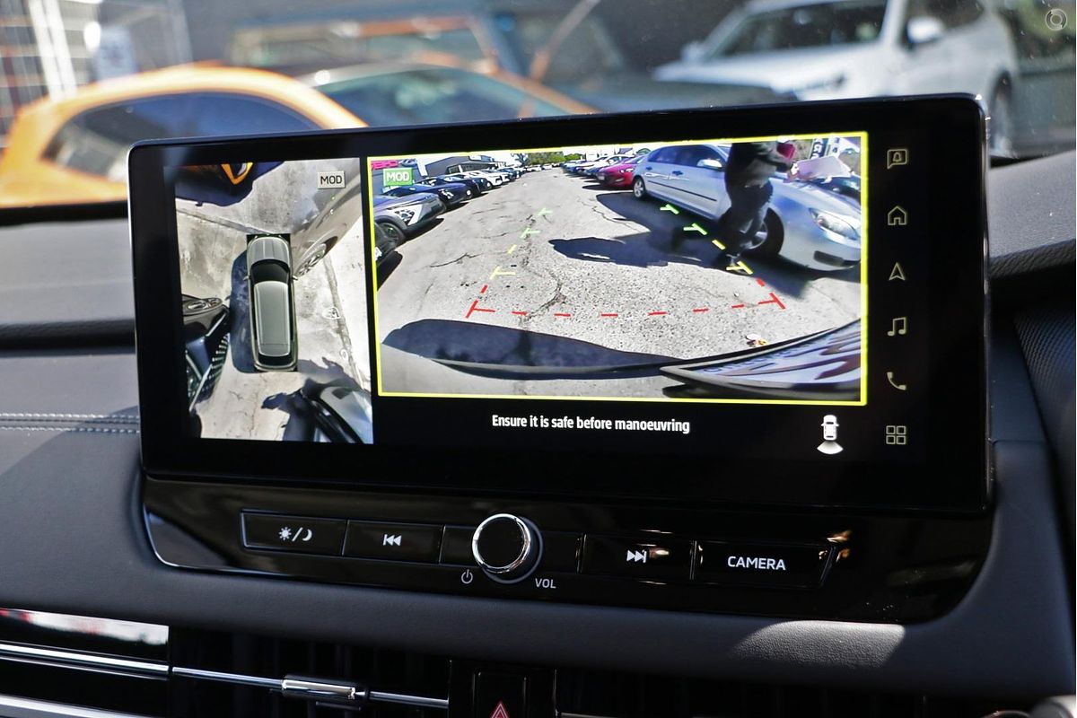 2025 Mitsubishi Outlander Exceed ZM