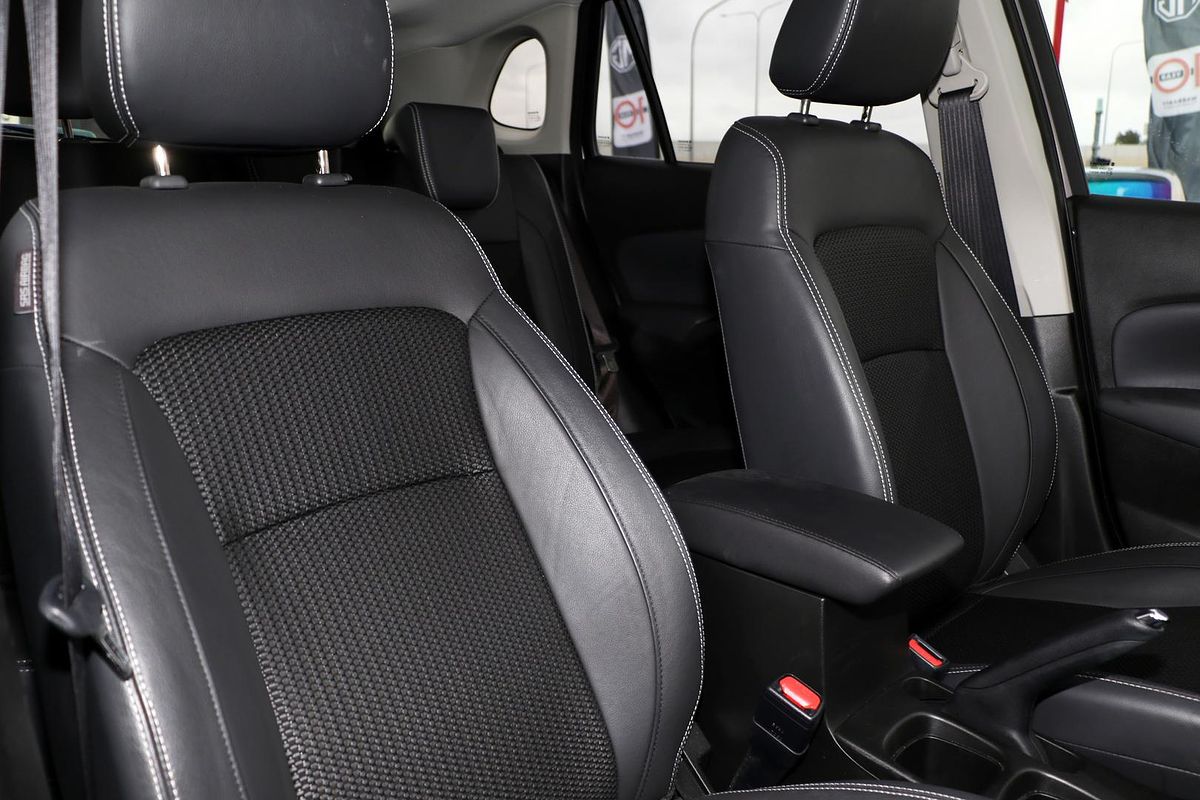 2023 Suzuki S-Cross Plus JYB