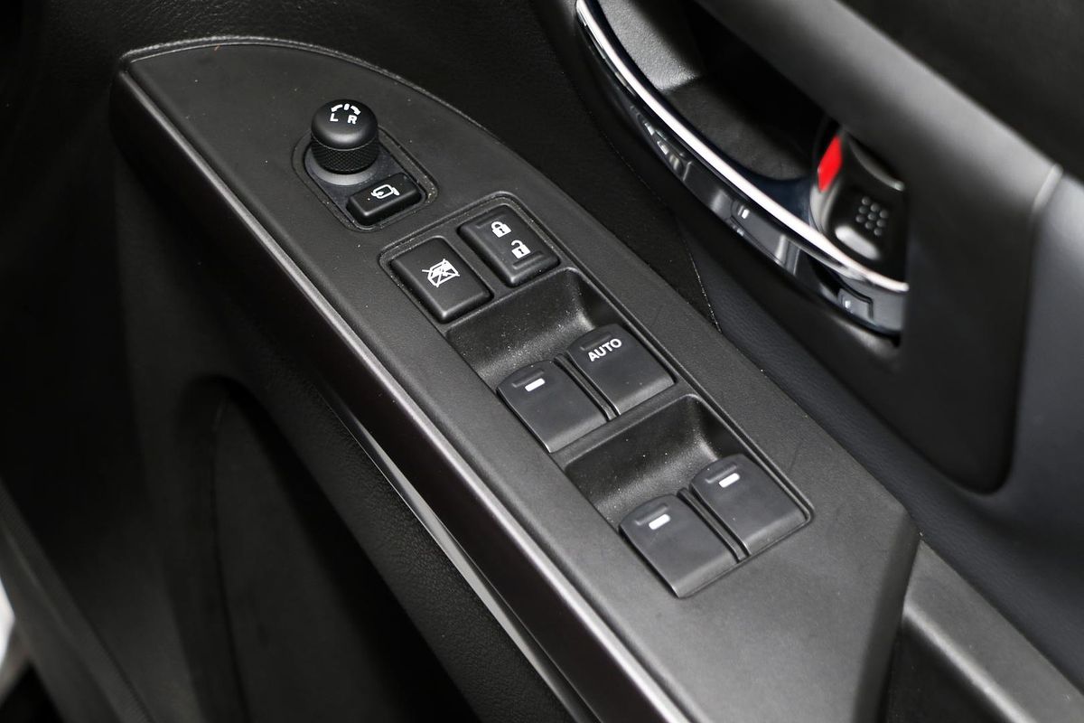 2023 Suzuki S-Cross Plus JYB