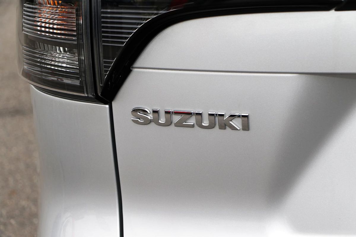 2023 Suzuki S-Cross Plus JYB