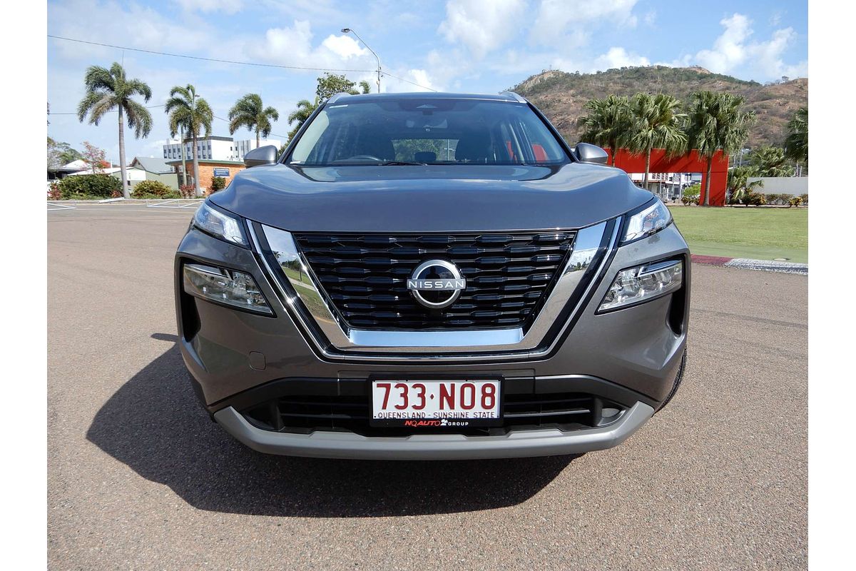 2025 Nissan X-TRAIL ST T33