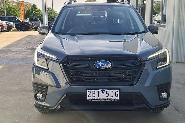 2024 Subaru Forester 2.5i Premium S5