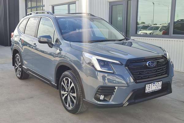 2024 Subaru Forester 2.5i Premium S5