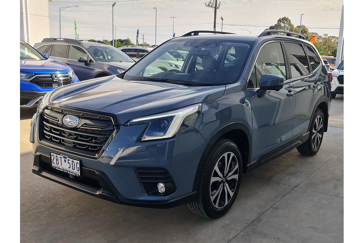 2024 Subaru Forester 2.5i Premium S5