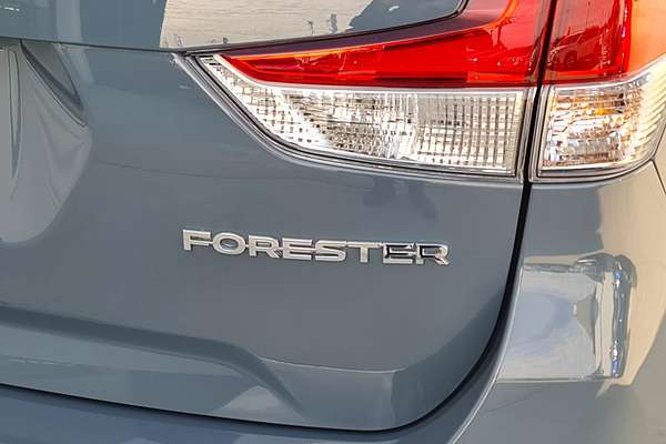 2024 Subaru Forester 2.5i Premium S5