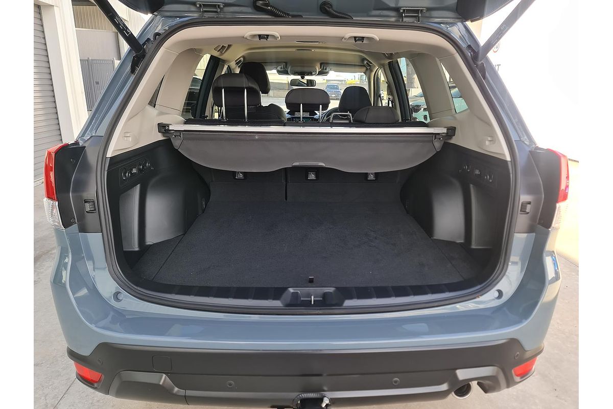 2024 Subaru Forester 2.5i Premium S5