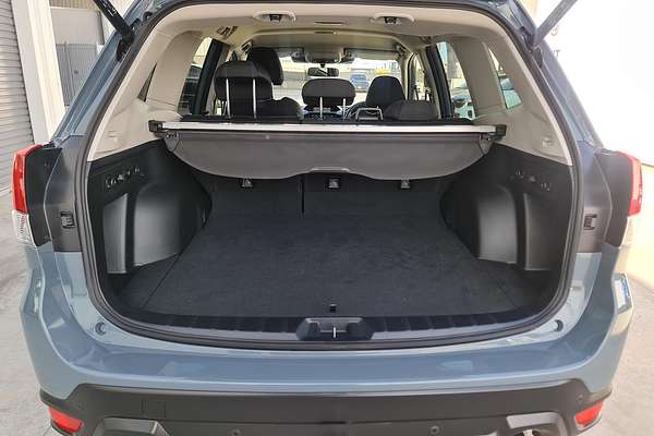 2024 Subaru Forester 2.5i Premium S5