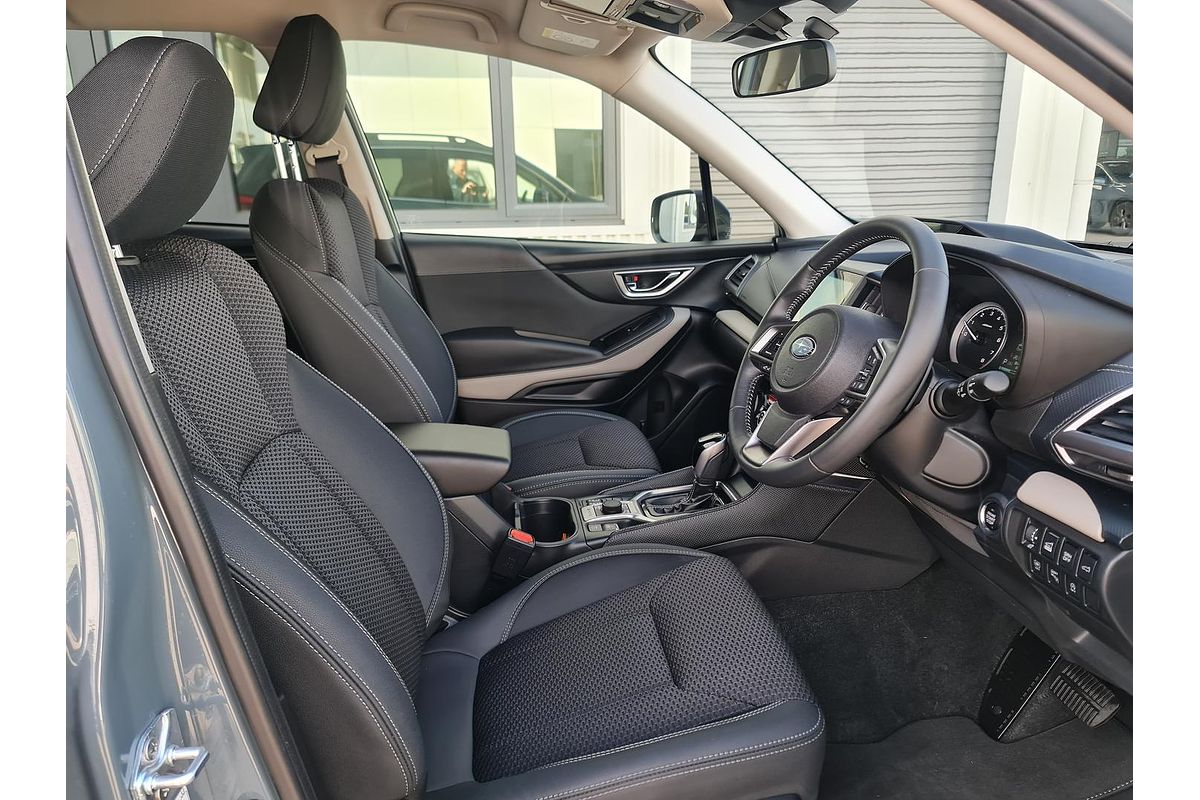 2024 Subaru Forester 2.5i Premium S5