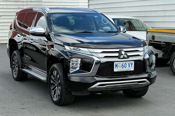 2020 Mitsubishi Pajero Sport GLS QF