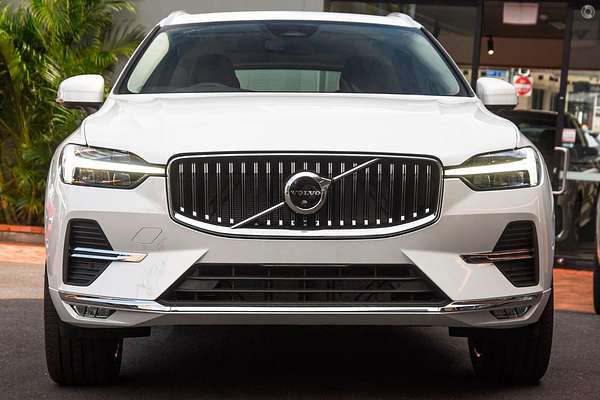 2023 Volvo XC60 Ultimate B5 Bright