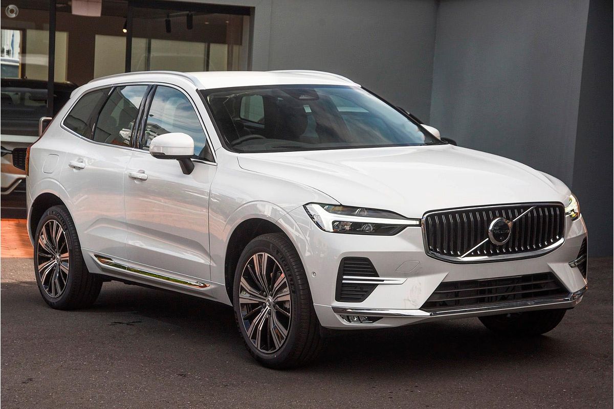 2023 Volvo XC60 Ultimate B5 Bright