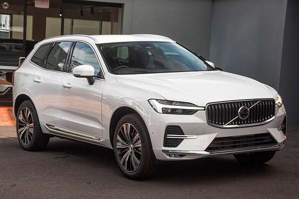 2023 Volvo XC60 Ultimate B5 Bright