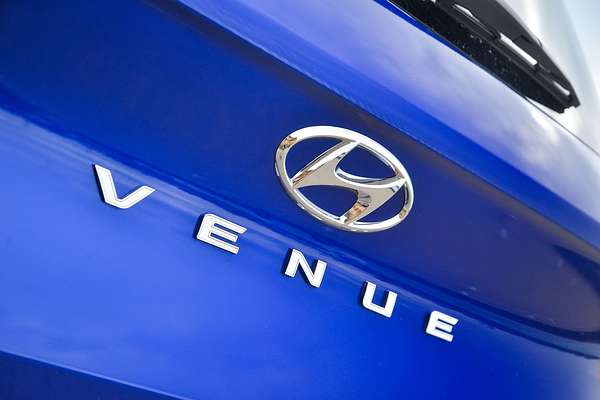 2025 Hyundai Venue Elite QX.V5
