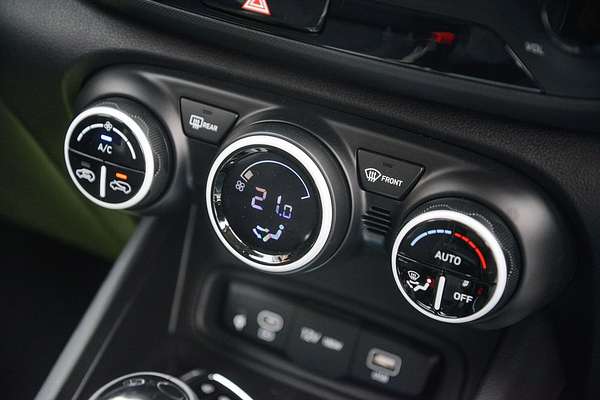 2025 Hyundai Venue Elite QX.V5