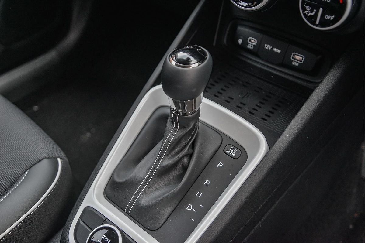 2025 Hyundai Venue Elite QX.V5