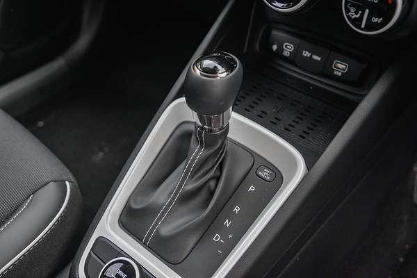 2025 Hyundai Venue Elite QX.V5