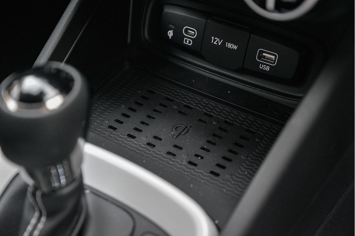 2025 Hyundai Venue Elite QX.V5