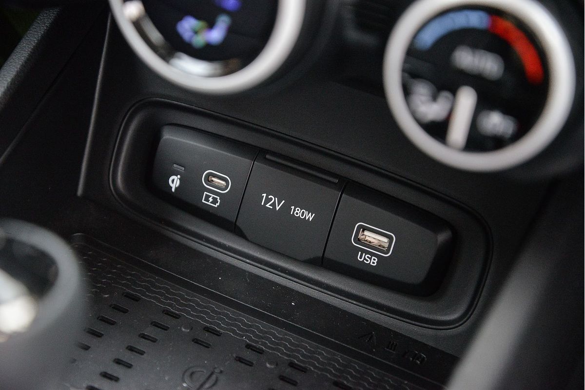 2025 Hyundai Venue Elite QX.V5