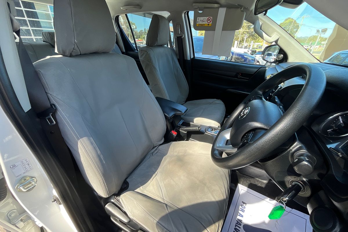 2023 Toyota Hilux SR GUN126R 4X4