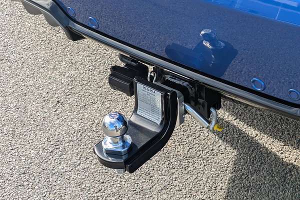 2025 Isuzu MU-X LS-T