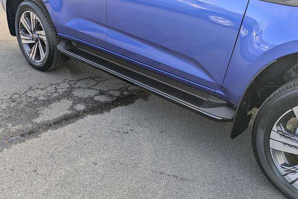 2025 Isuzu MU-X LS-T