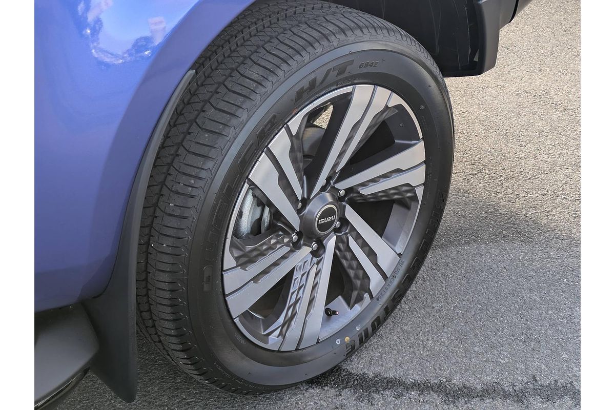 2025 Isuzu MU-X LS-T