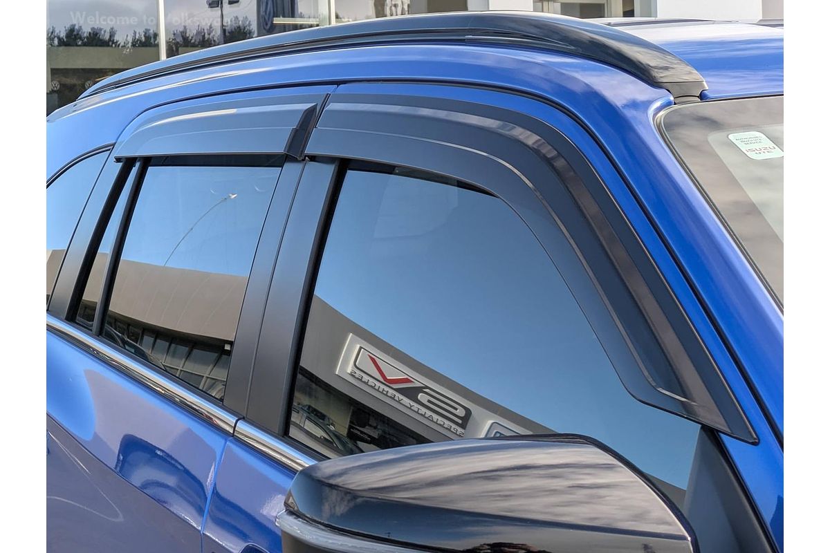 2025 Isuzu MU-X LS-T