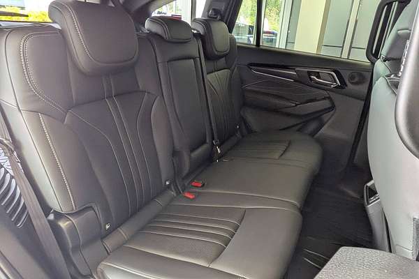 2025 Isuzu MU-X LS-T