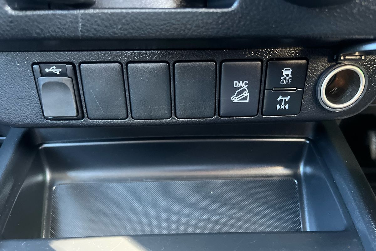 2023 Toyota Hilux SR GUN126R 4X4