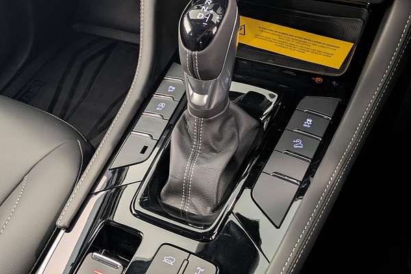 2025 Isuzu MU-X LS-T