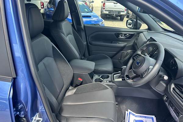 2025 Subaru Forester Touring S6