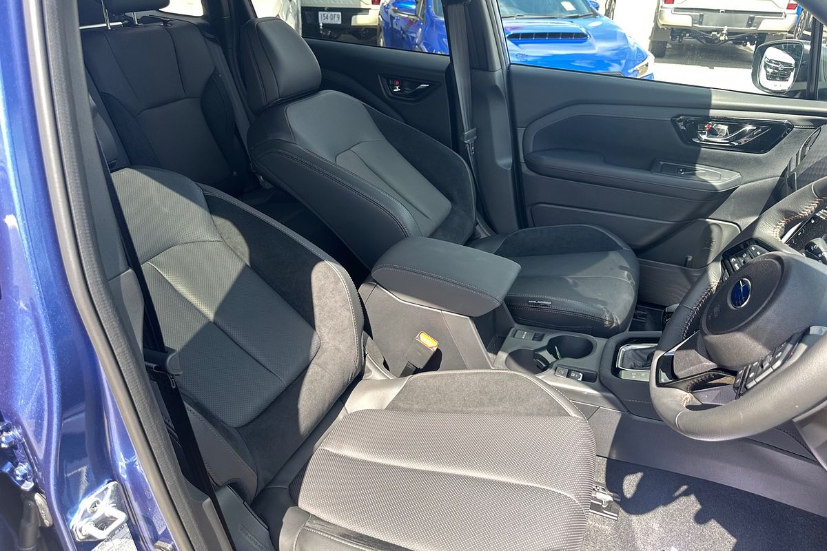 2025 Subaru Forester Touring S6