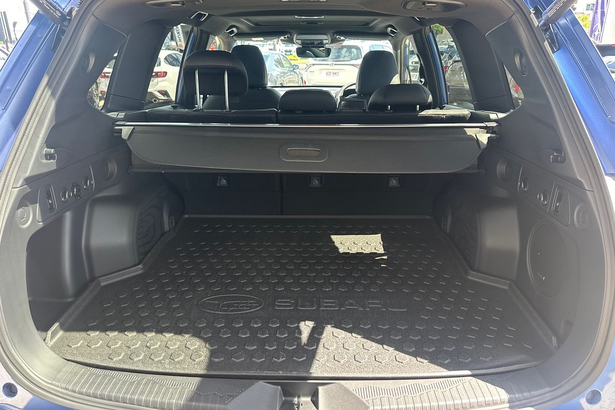 2025 Subaru Forester Touring S6