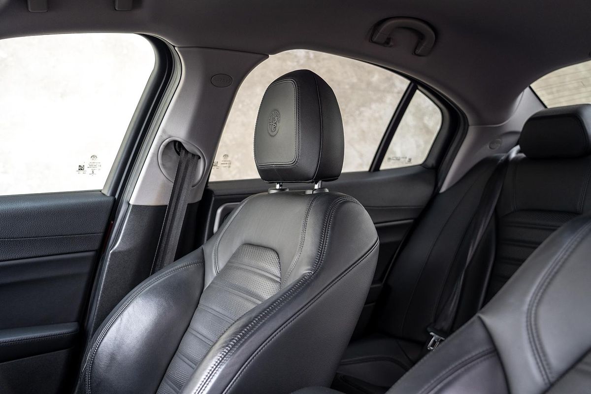 2017 Alfa Romeo Giulia