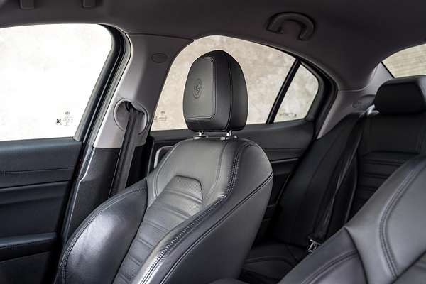 2017 Alfa Romeo Giulia