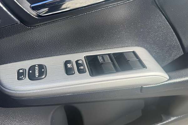 2013 Toyota Camry Atara SL ASV50R