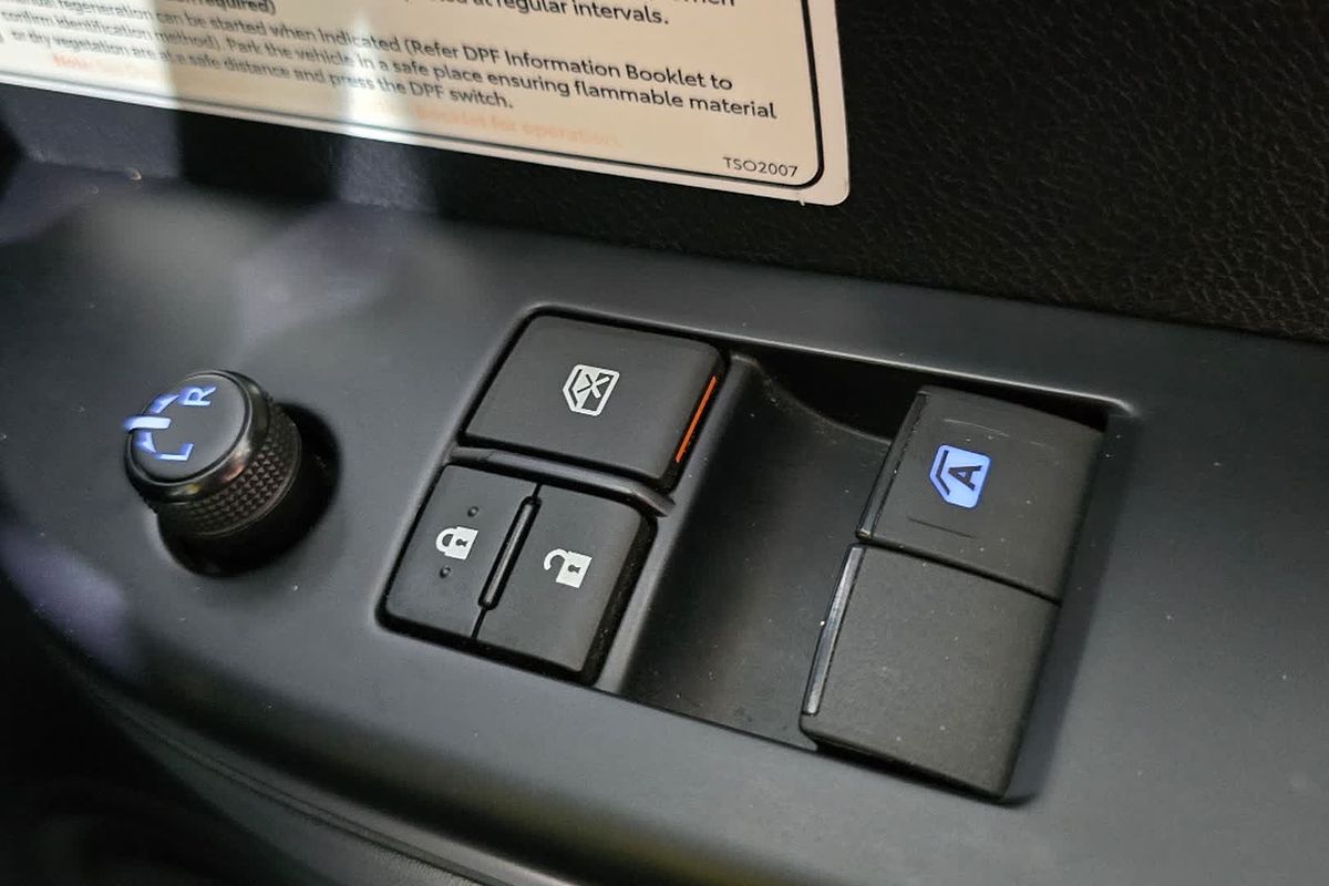 2021 Toyota Hilux SR GUN126R 4X4