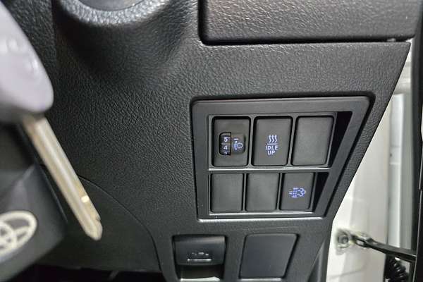 2021 Toyota Hilux SR GUN126R 4X4