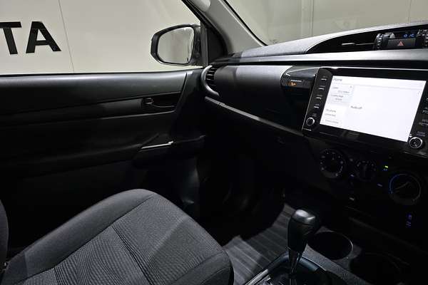 2021 Toyota Hilux SR GUN126R 4X4