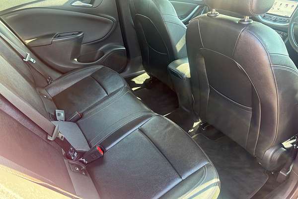 2018 Holden Astra RS-V BK