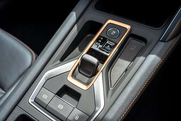 2025 CUPRA Leon VZe KL