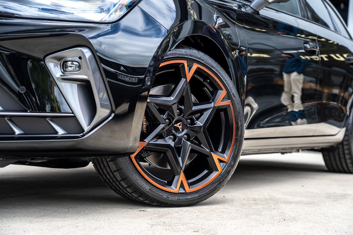 2025 CUPRA Leon VZe KL